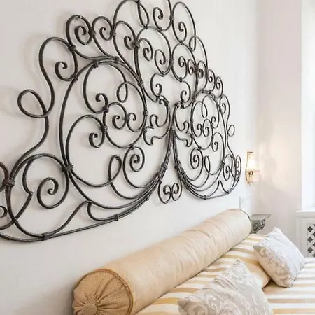 Il Tenore D'oro Centralissimo * פארמה